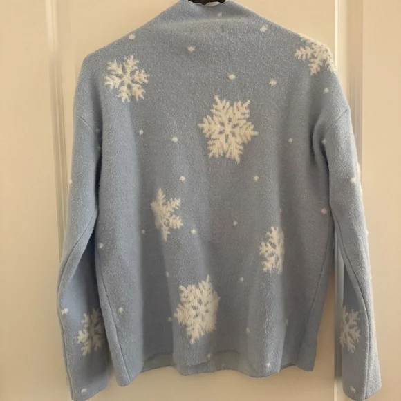 Rachel Zoe blue snowflake sweater - Picture 4 of 4